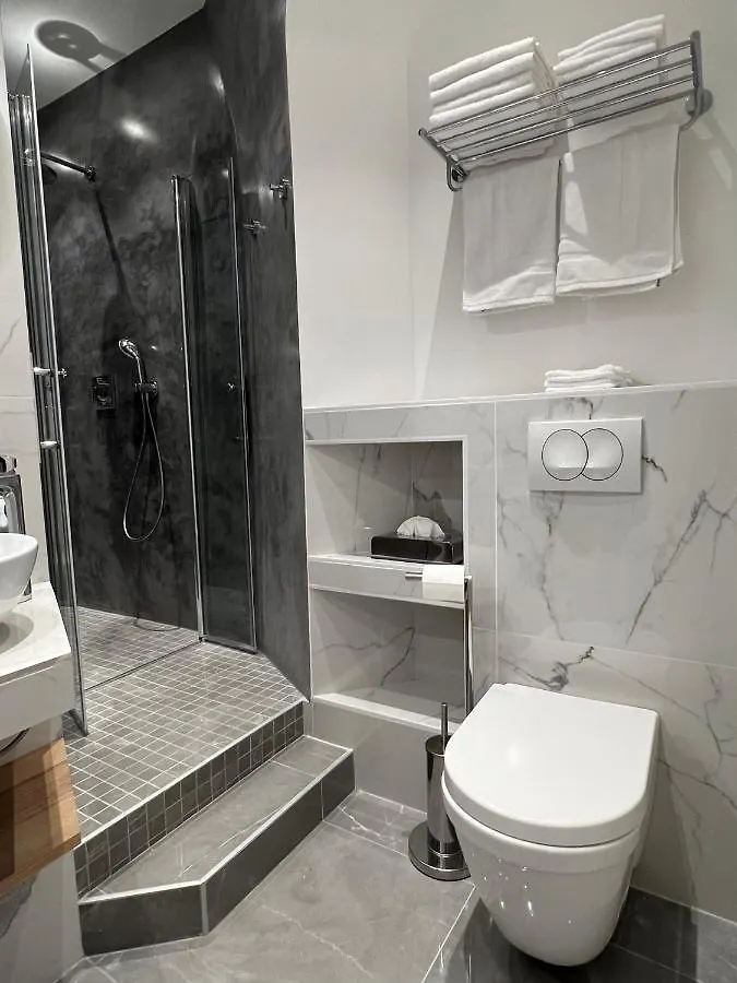 The Palm Central Paris - Comfort And Air Conditioning In The 9Th Apartman