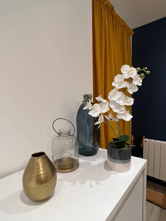 The Palm Central Paris - Comfort And Air Conditioning In The 9Th Fransa