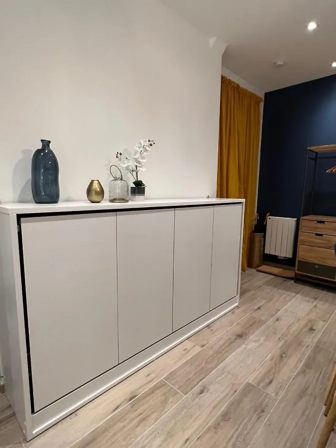 Daire The Palm Central Paris - Comfort And Air Conditioning In The 9Th Fransa